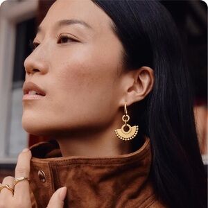 Missoma Zenyu Fan Chandelier Earrings